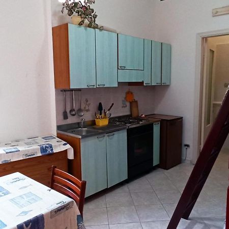 דירות פונזה Rifugio A Chiaia 2 מראה חיצוני תמונה